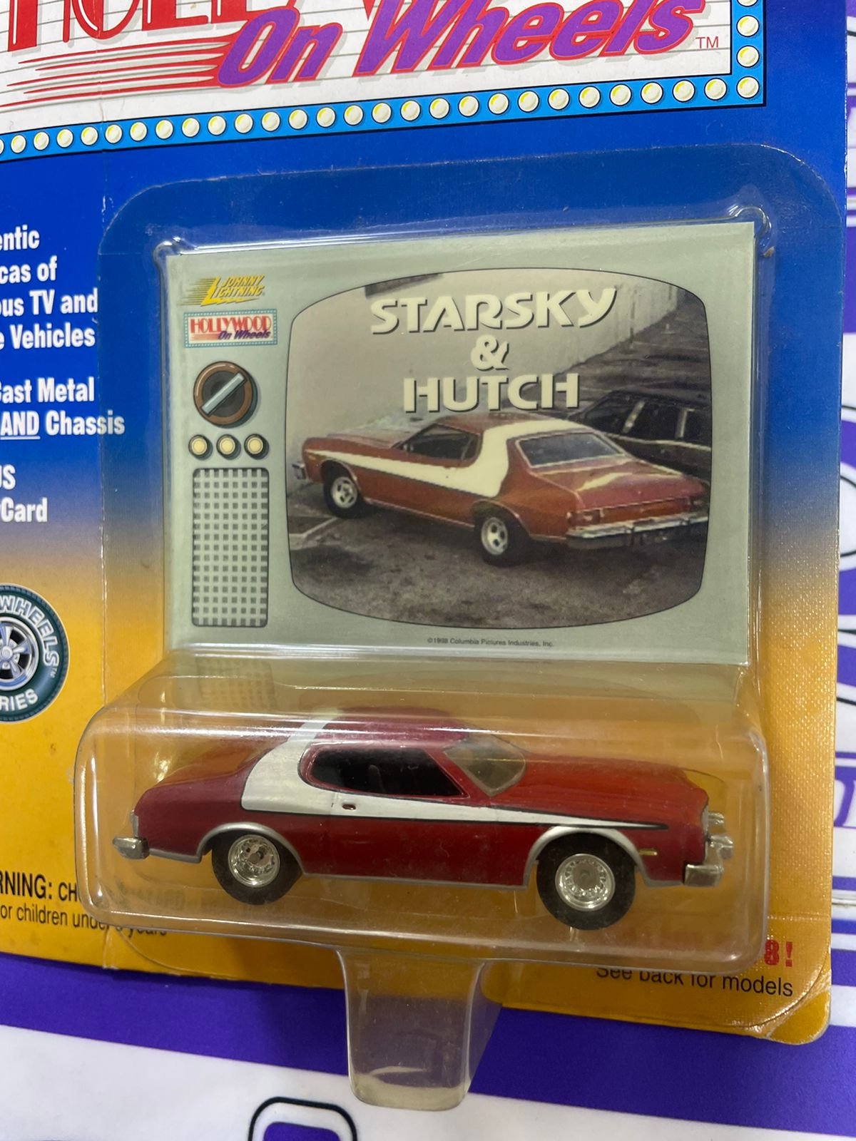 431 STARSKY & HUTCH JOHNNY LIGHTNING