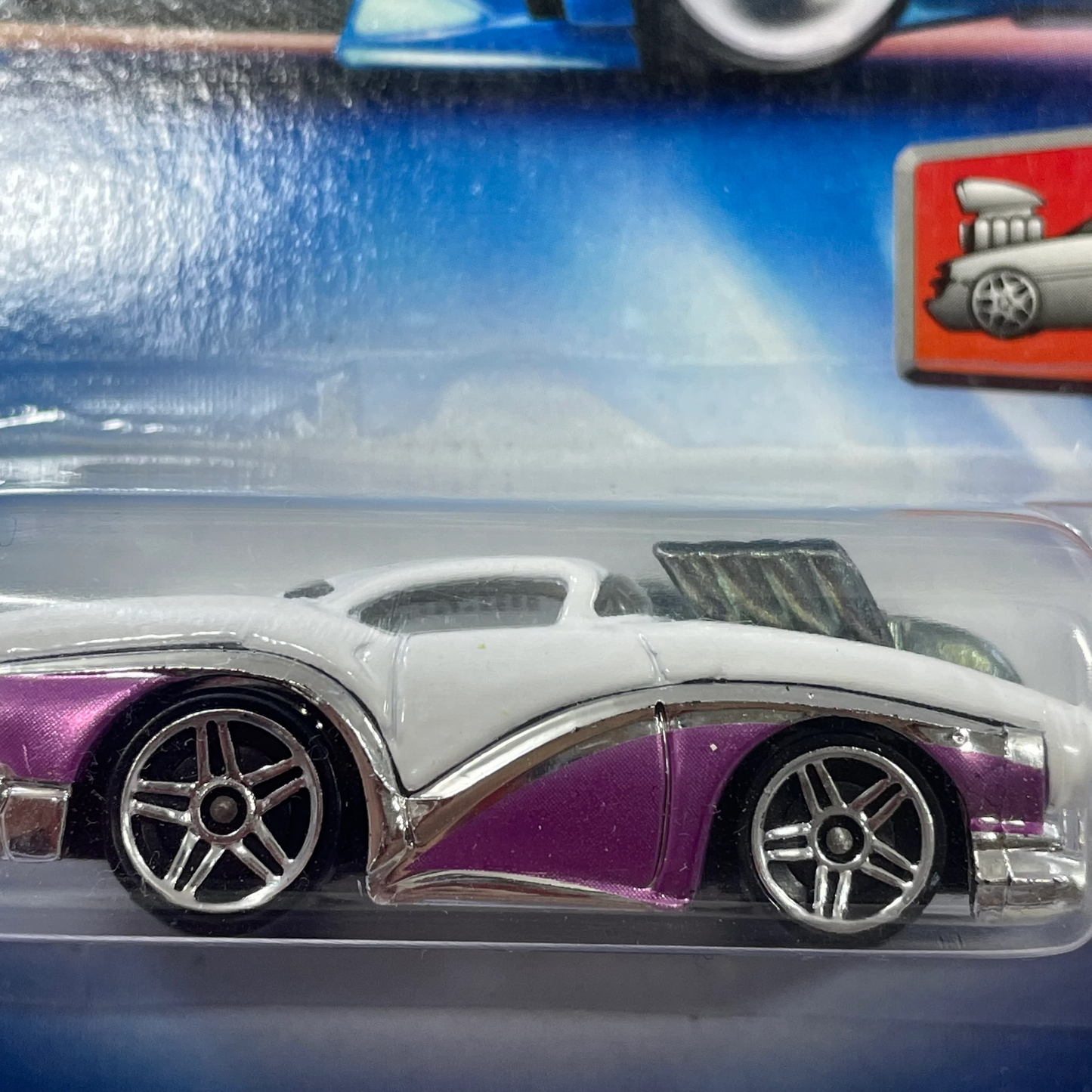 B3557 TOONED TWO 2 Go Hot Wheels disponible en Zoladi Lima