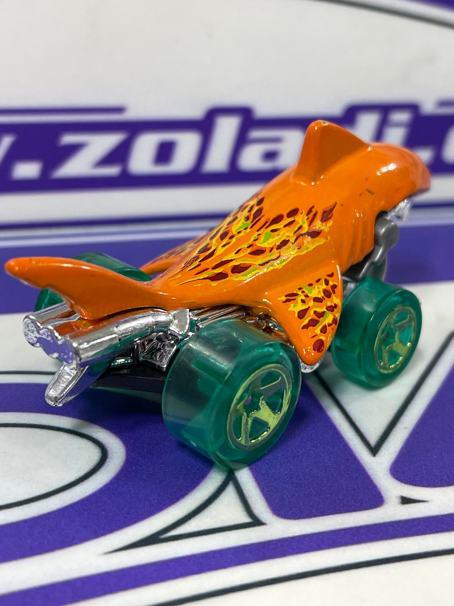 Hot Wheels SHARK tienda Zoladi