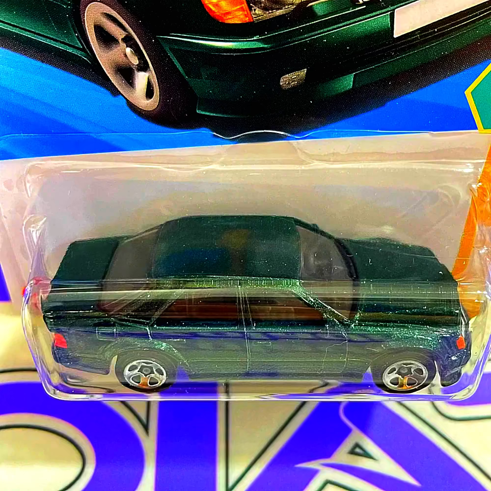 HYX02 MERCEDES BENZ 500 E