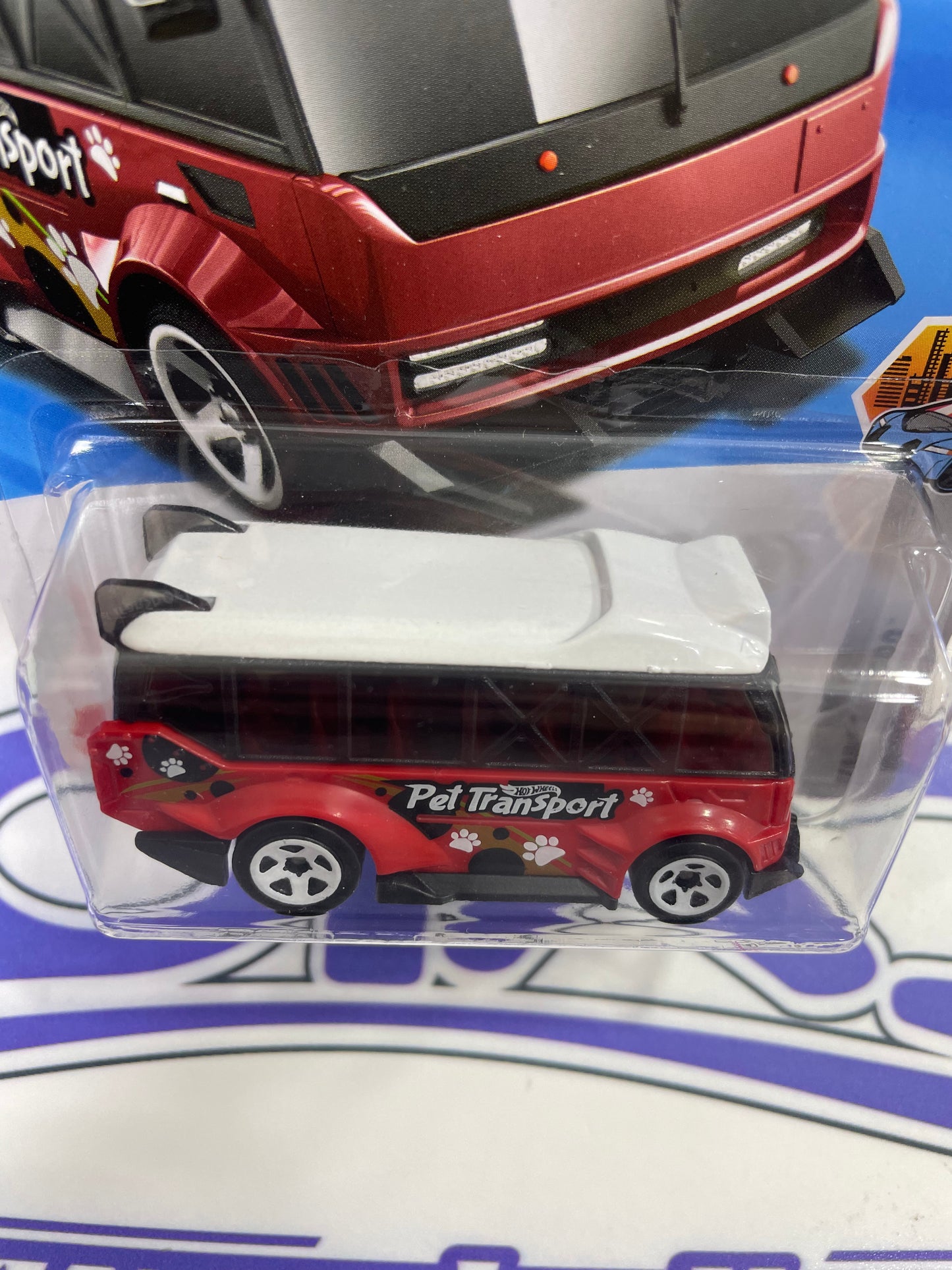 HYW64 KOWLOOND HYPERVAN