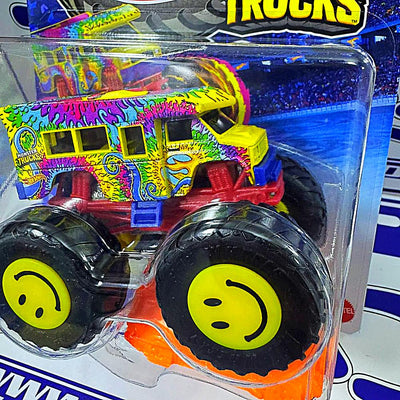 JDP81 WRECKREATIONAL MONSTER TRUCKS