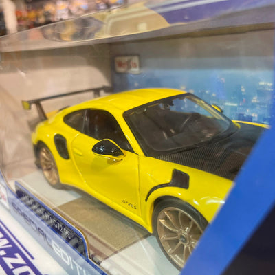 12310 1/24 Porsche 911 GT2 Rs Maisto