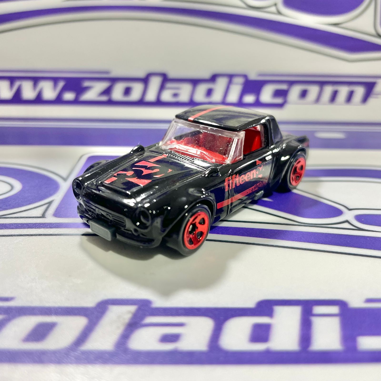 SU DATSUN FAIRLADY 2000 DTW94 – Zoladi