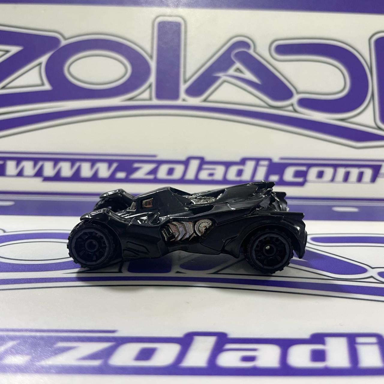 SU BATMAN TANQUE CFG82