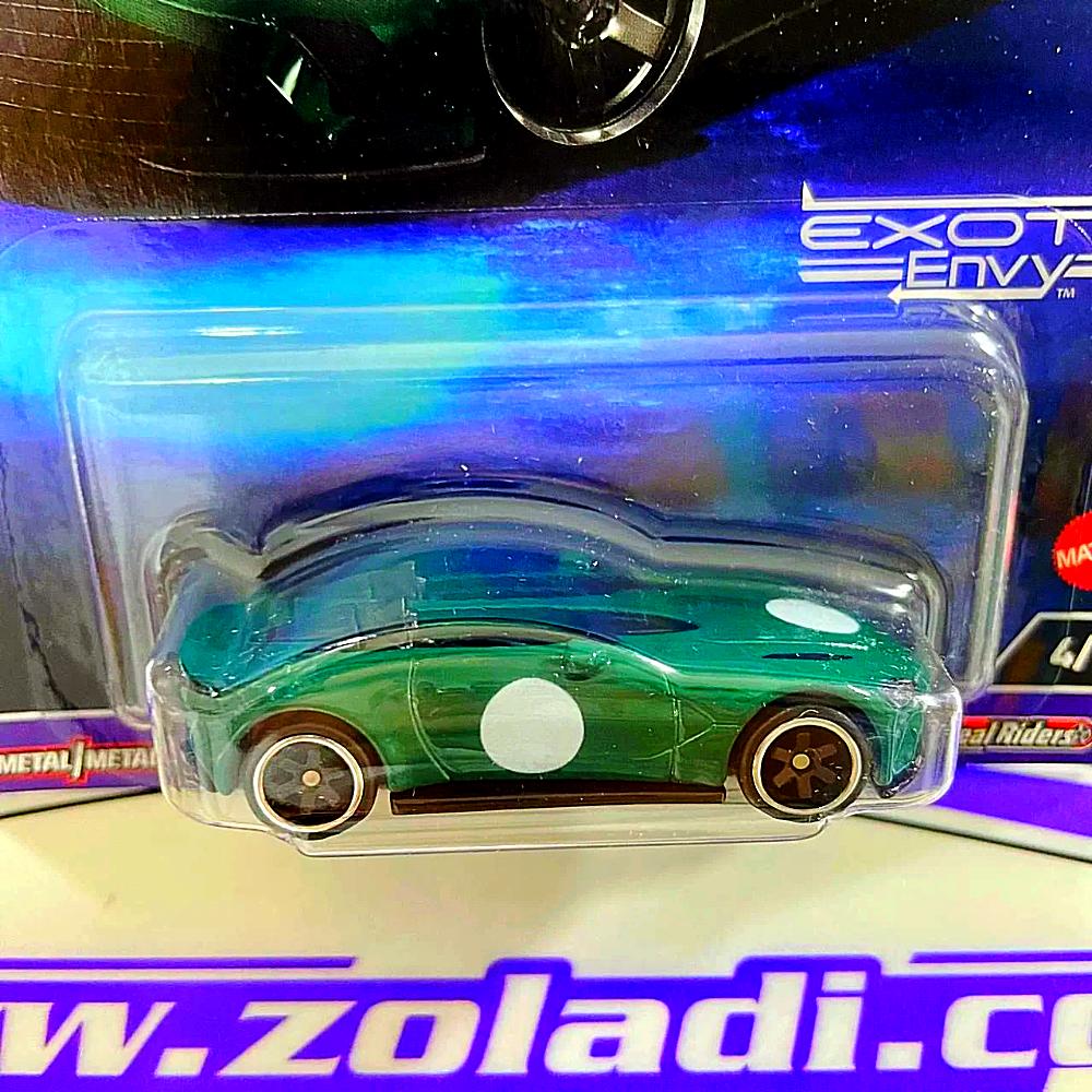 HKC78 ASTON MARTIN V12 SPEEDSTER