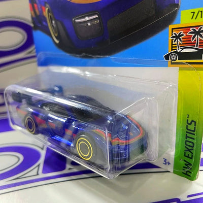 HKL17 PORSCHE 935 STH