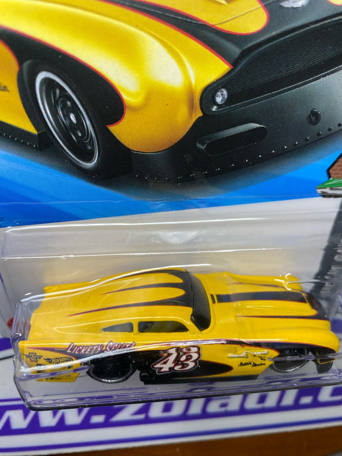 HYY52 ASTON MARTIN DB4GT HIGH-SPEED EDITION