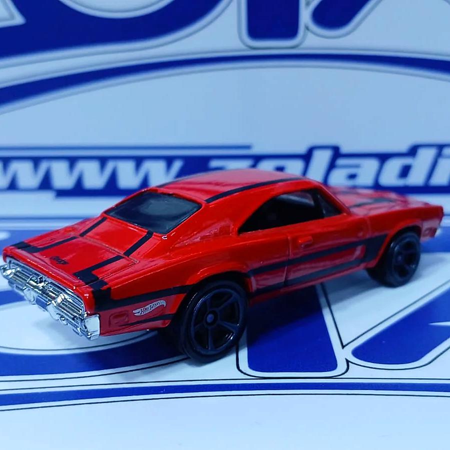 SU 69 DODGE CHARGER 500