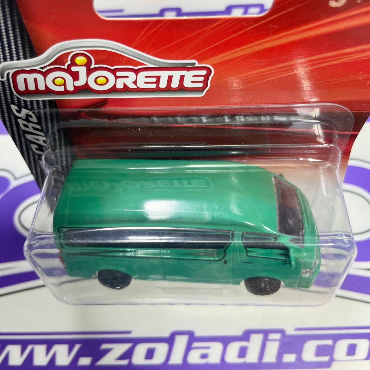 212053051 TOYOTA HIACE MAJORETTE