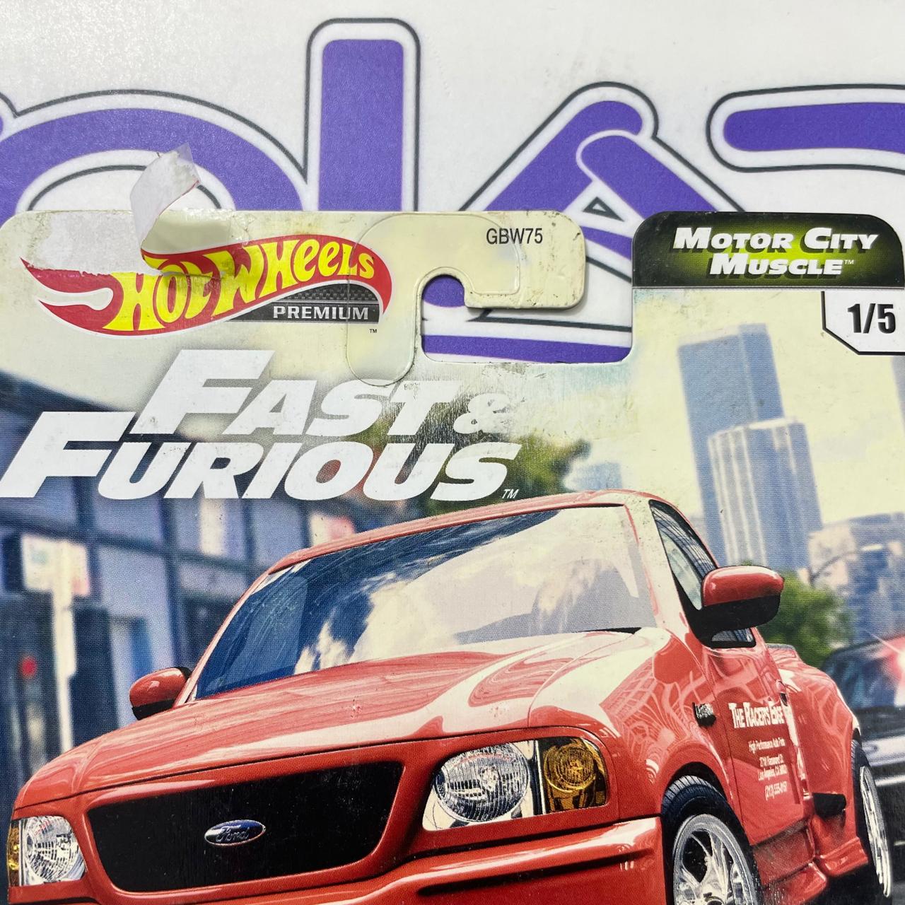 GJR68 FORD F-150 SVT LIGHTNING (DAMAGED GASKET)