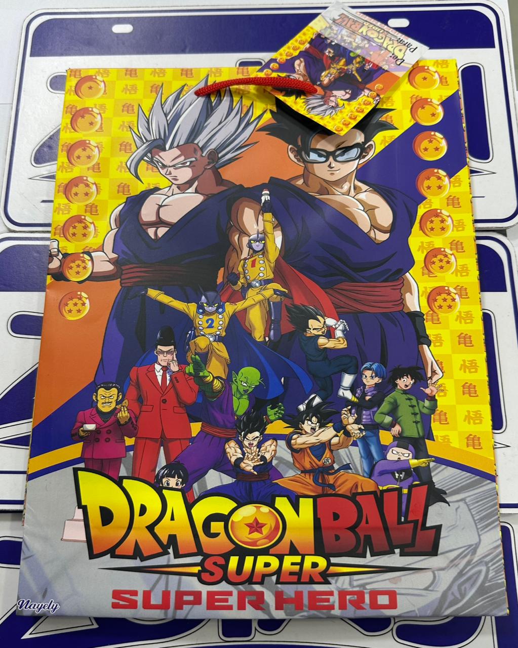 BOLSA DE REGALO PEQUEÑA DIBUJOS ANIMADOS DE NIÑO ALEATORIO