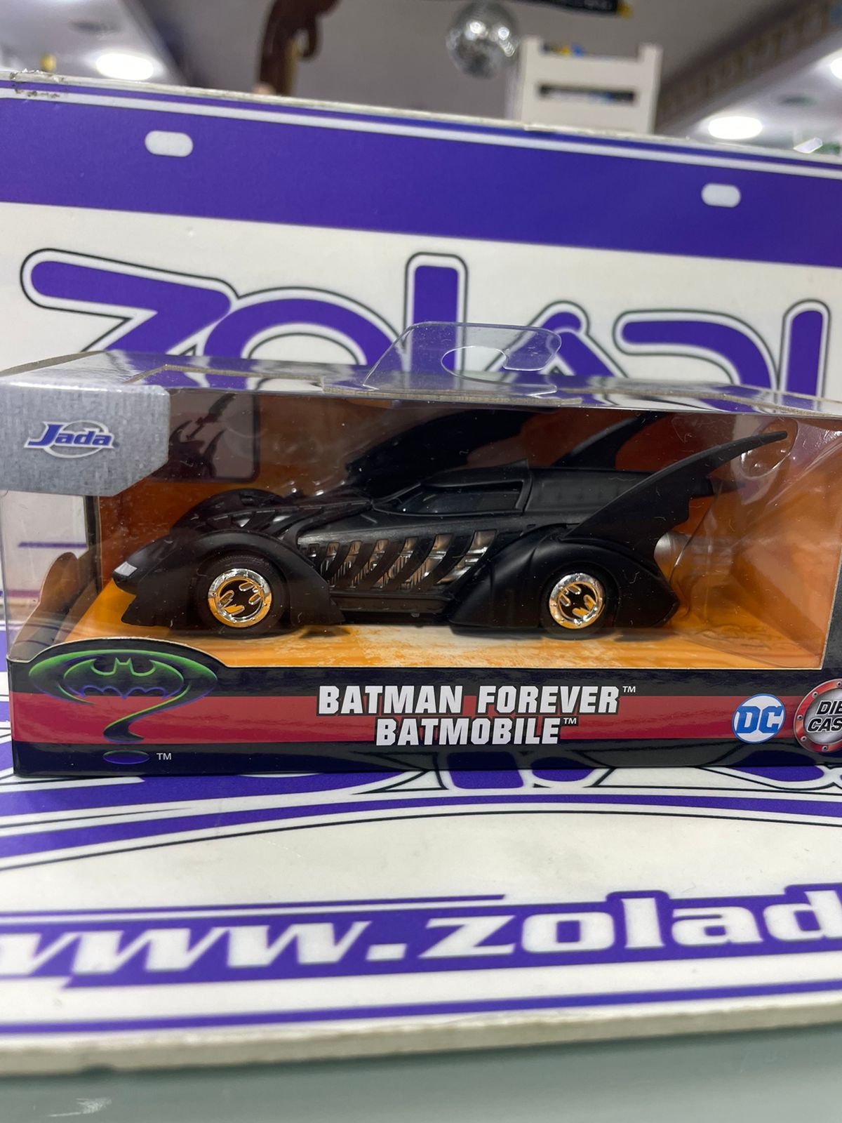 98717 BATMAN FOREVER BATMOBILE 1/32