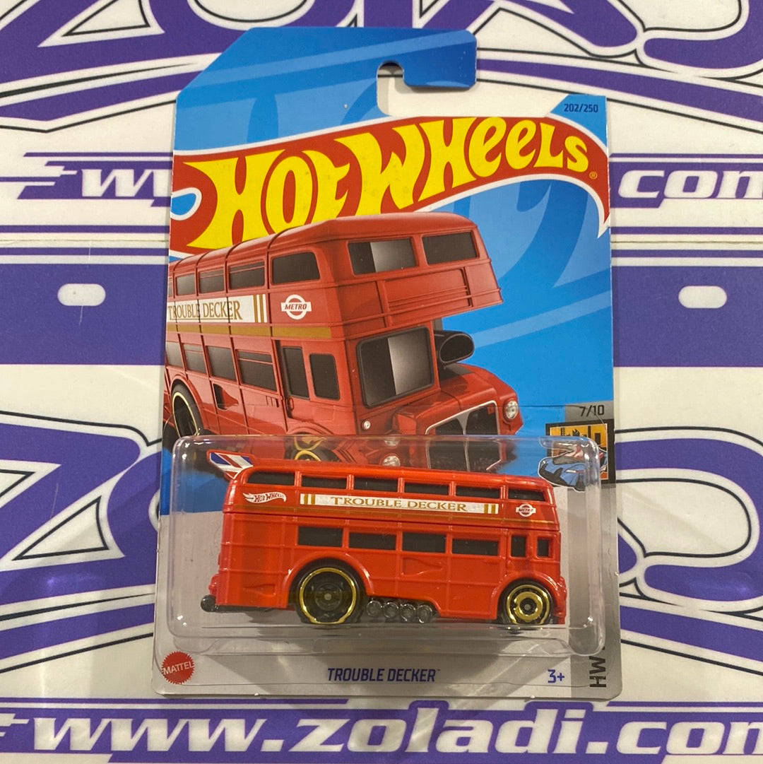 HKG63 TROUBLE DECKER