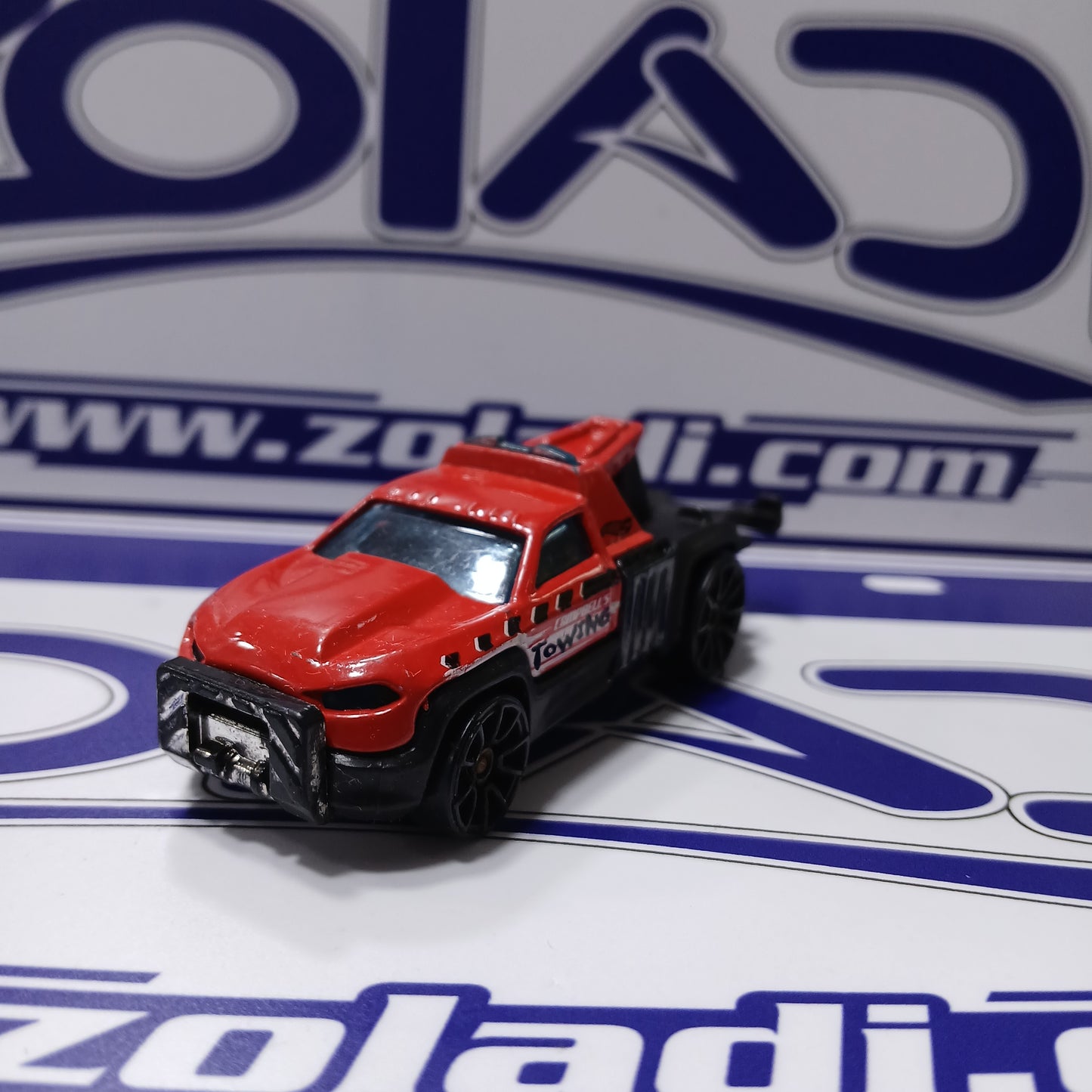 REPO DUTY Hot Wheels disponible en Zoladi Lima