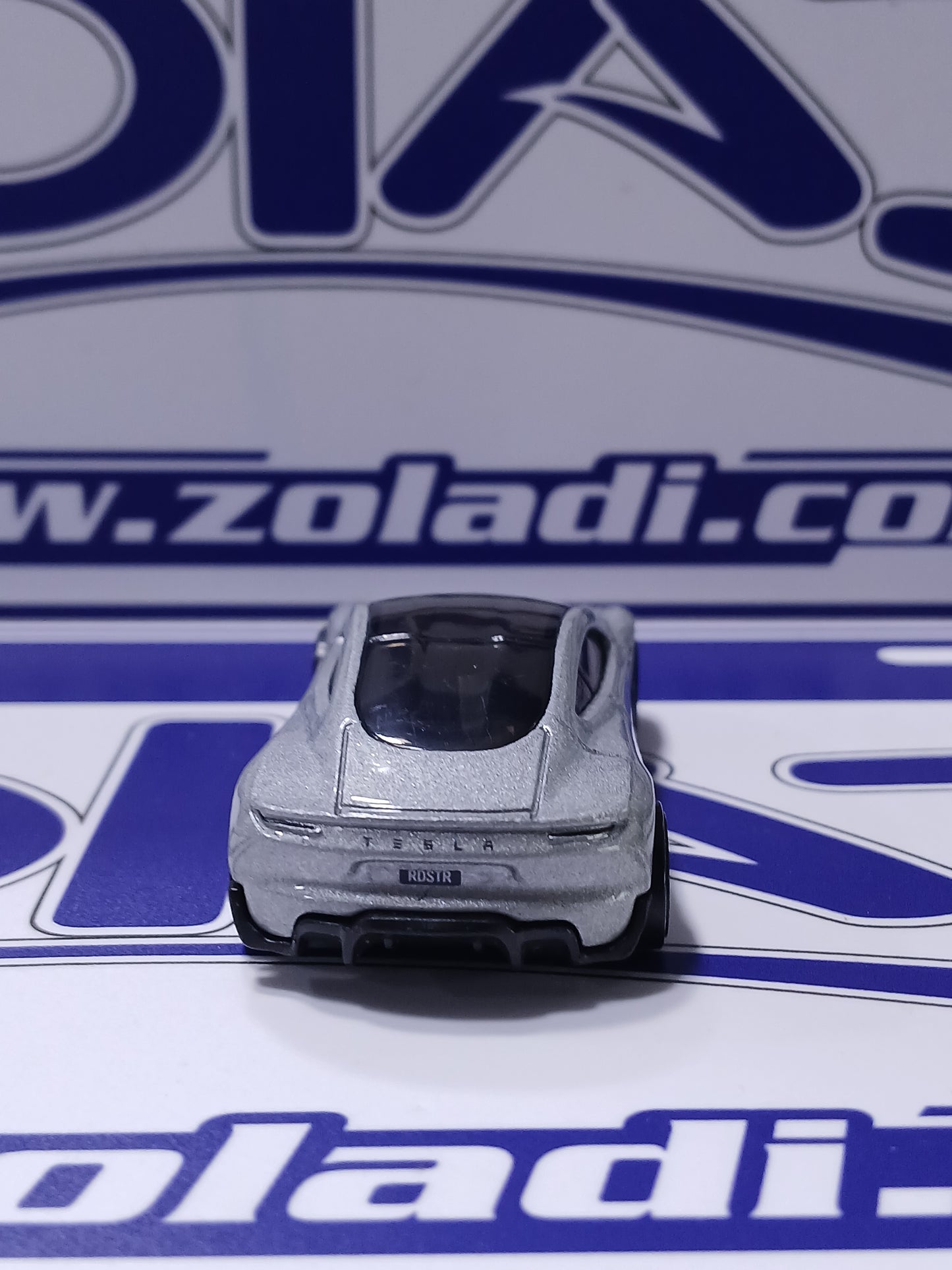SU TESLA ROADSTER