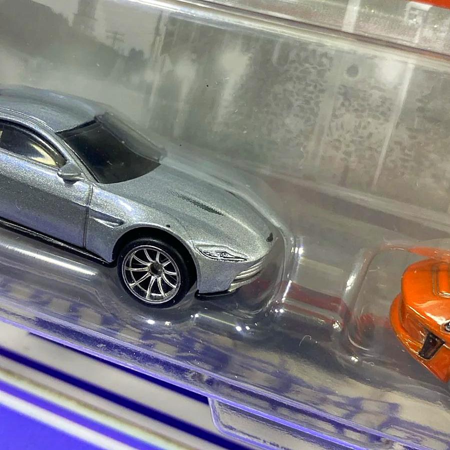 JBL04 ASTON MARTIN DB10/ JAGUAR C-X75