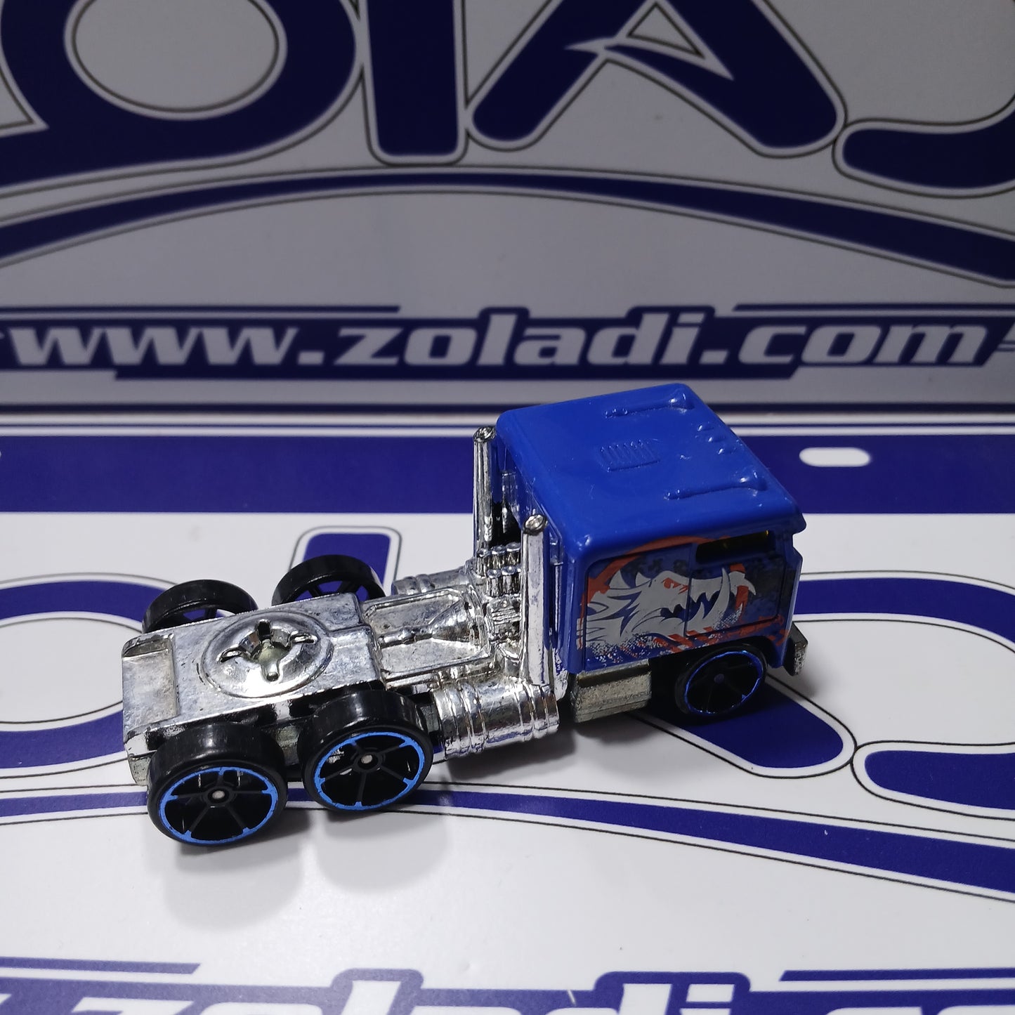 Hot Wheels J10 CAGED CARGO tienda Zoladi