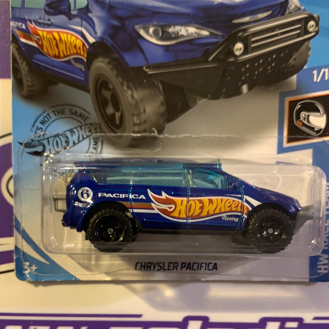 FYB41 Chrysler Pacifica