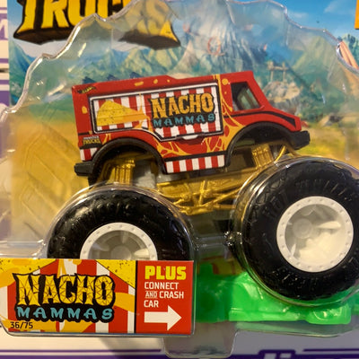 HYJ44 Nacho Mammas