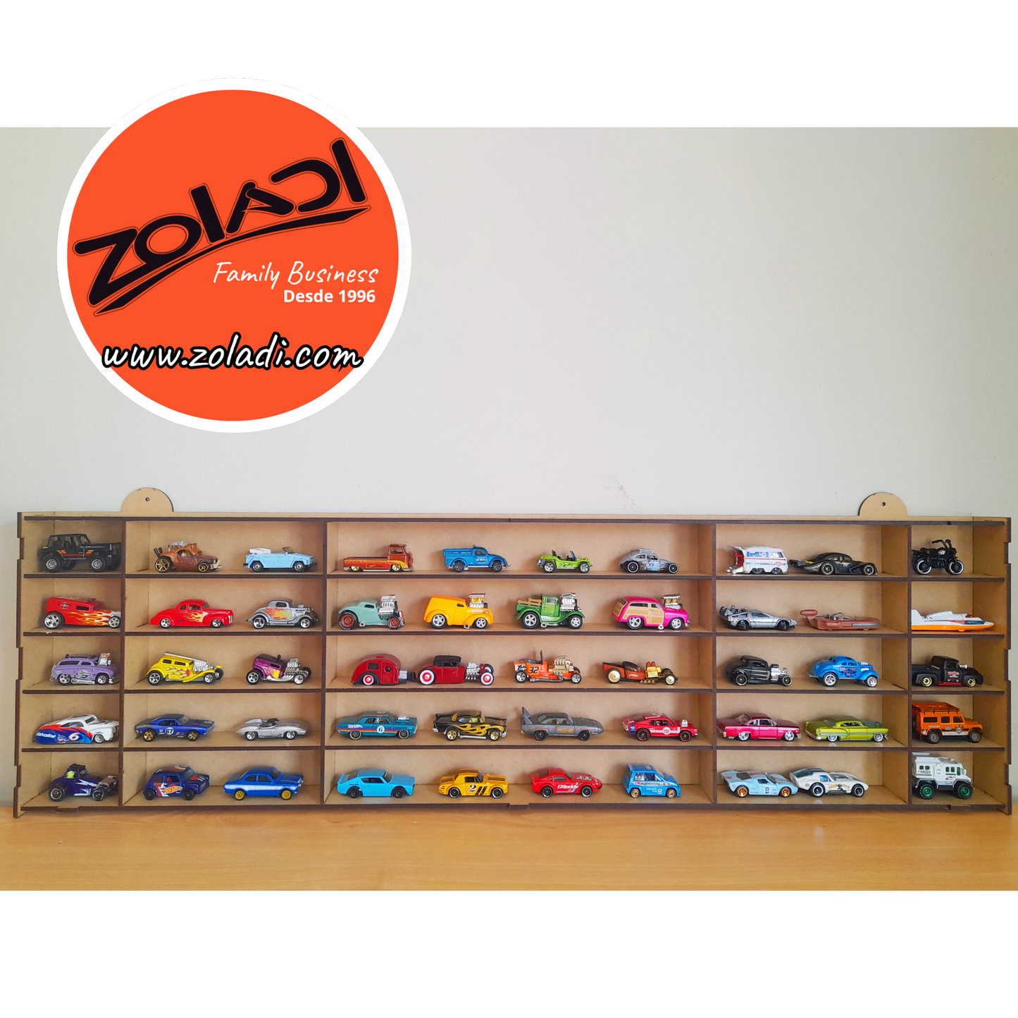 Stand C/Tapa 50 Hotwheels Tipo3 CON LUCES LED . Hobby 64