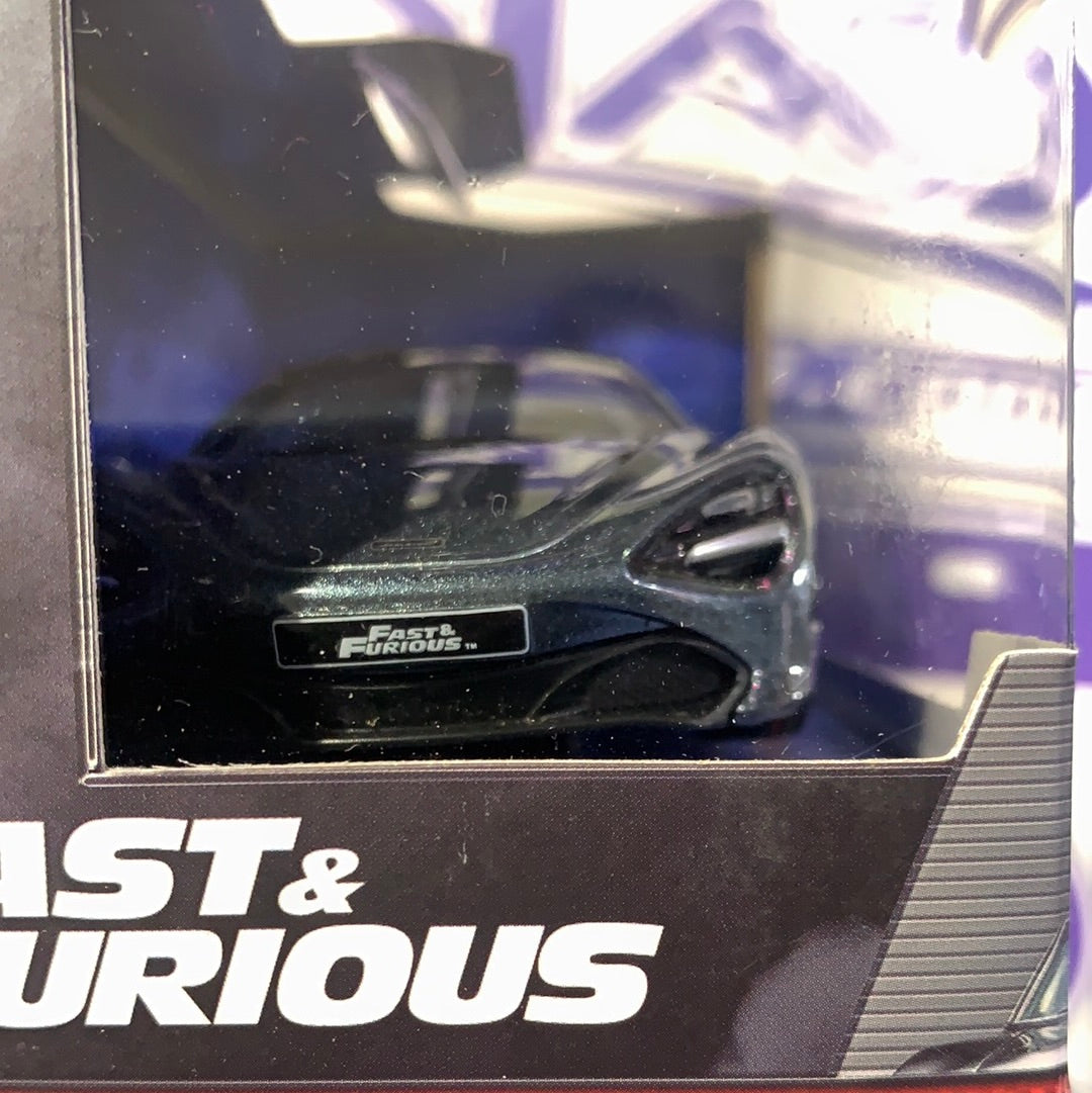 MCLAREN 720S 30755 1/32