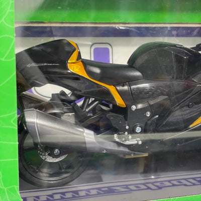 02502 1/12 SUZUKI HAYABUSA 2022