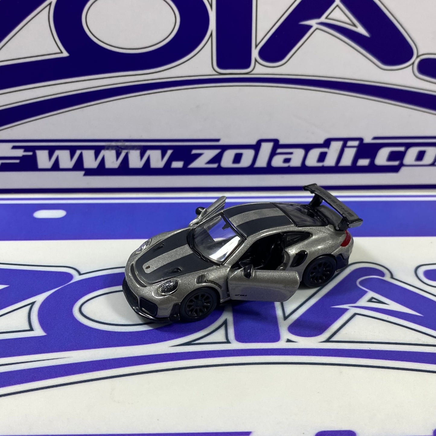 12552 PORSCHE 911 GT2 RS