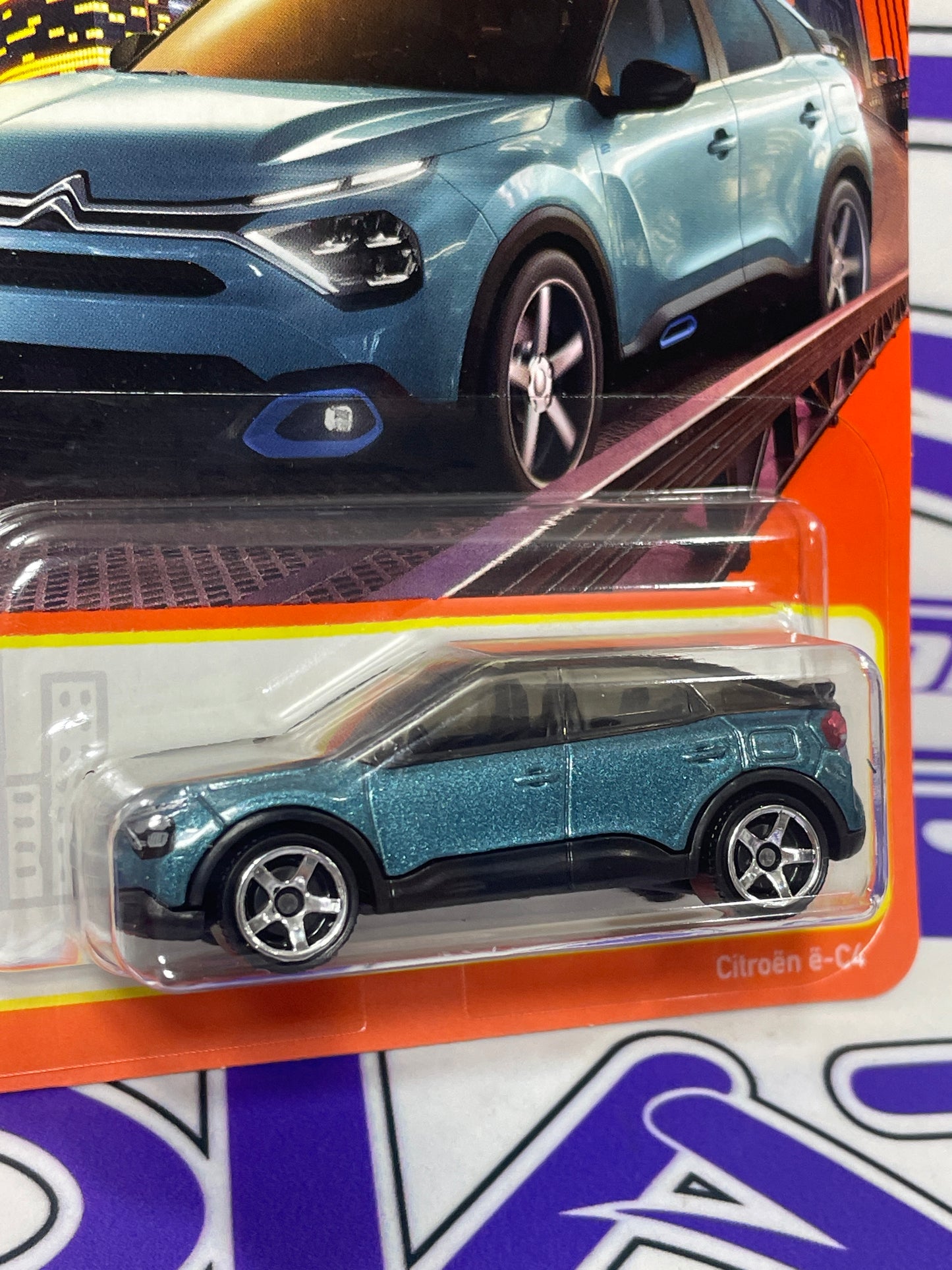 HVK99 CITROEN E-C4