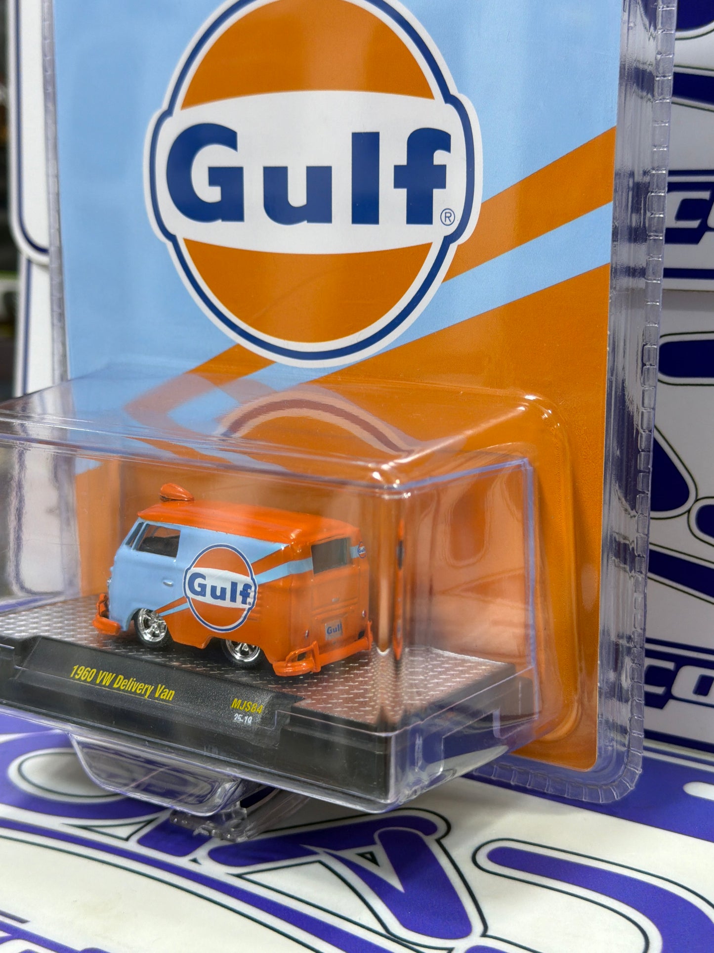 31500 VOLKSWAGEN DELIVERY VAN M2