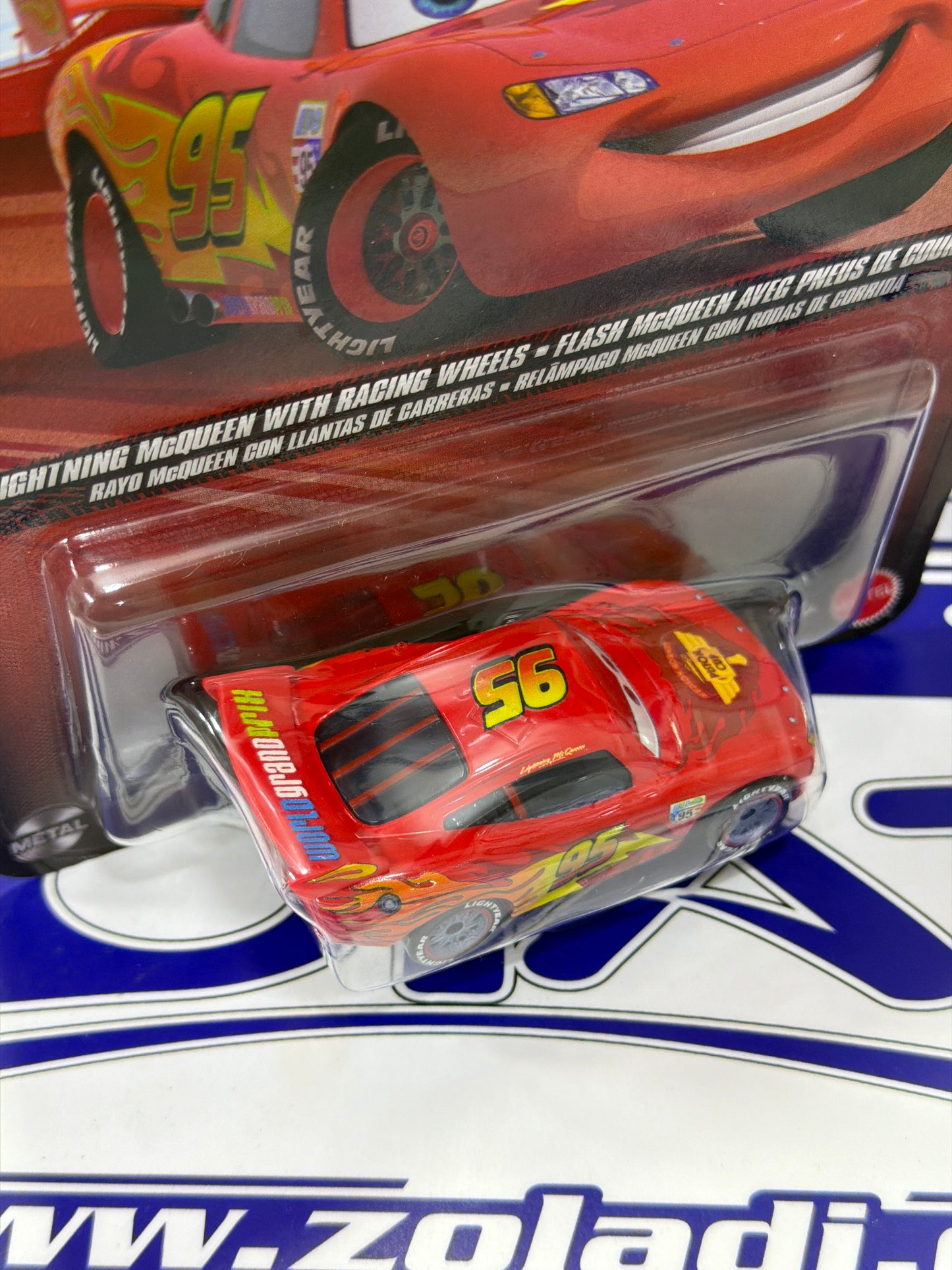 FLM20 LIGHTNING MCQUEEN RACING