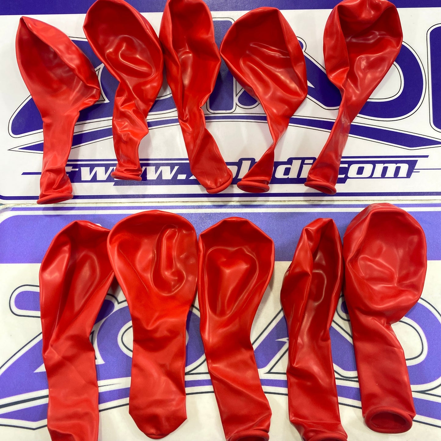 GLOBOS ROJOS 10und