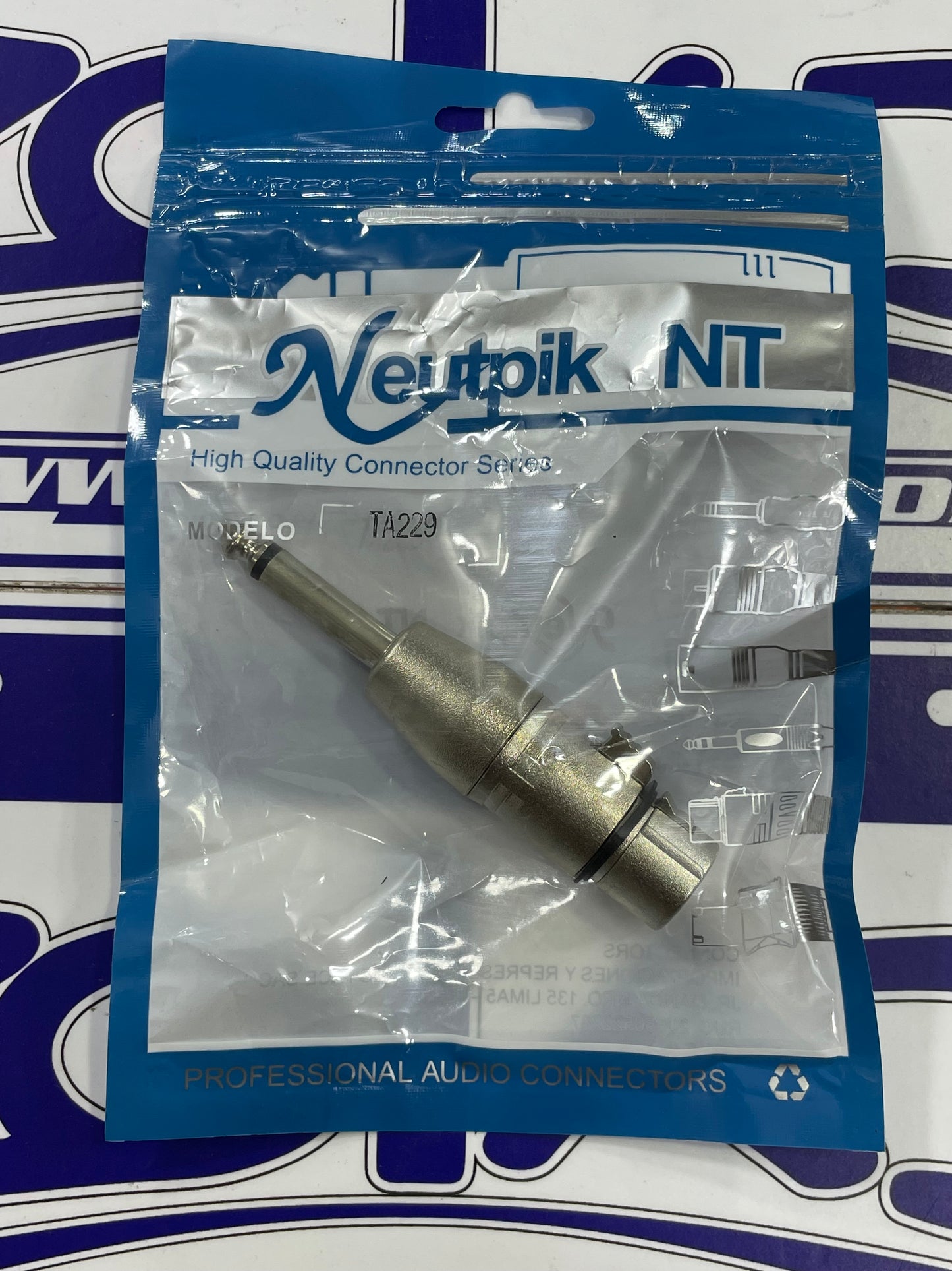 ADAPTADOR XLR A JACK PLUG 1/4