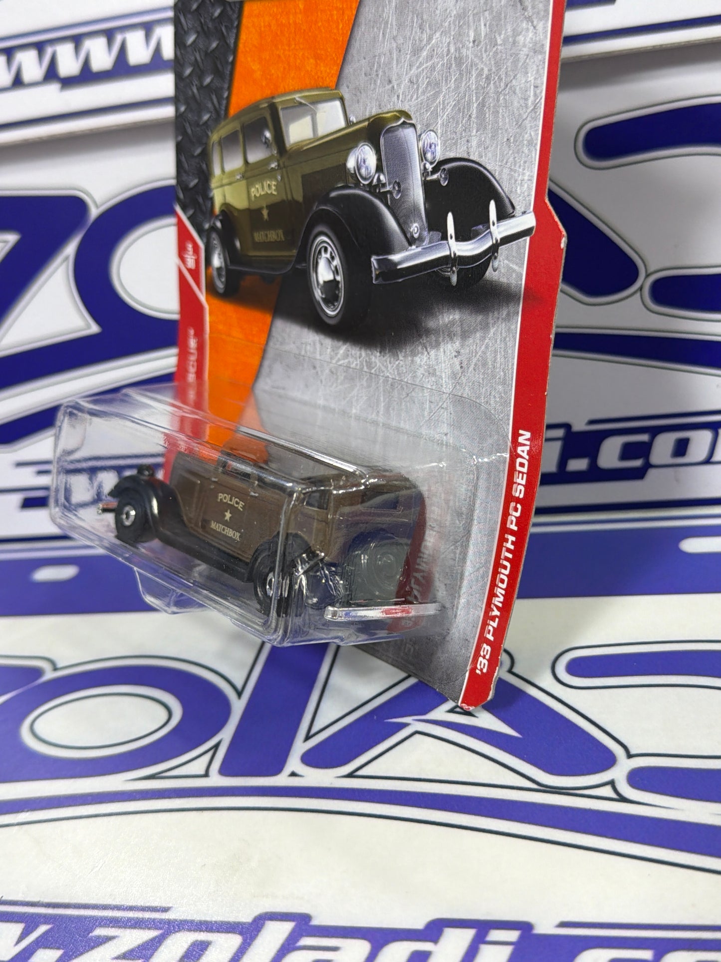 FHG77 PLYMOUTH PC SEDAN