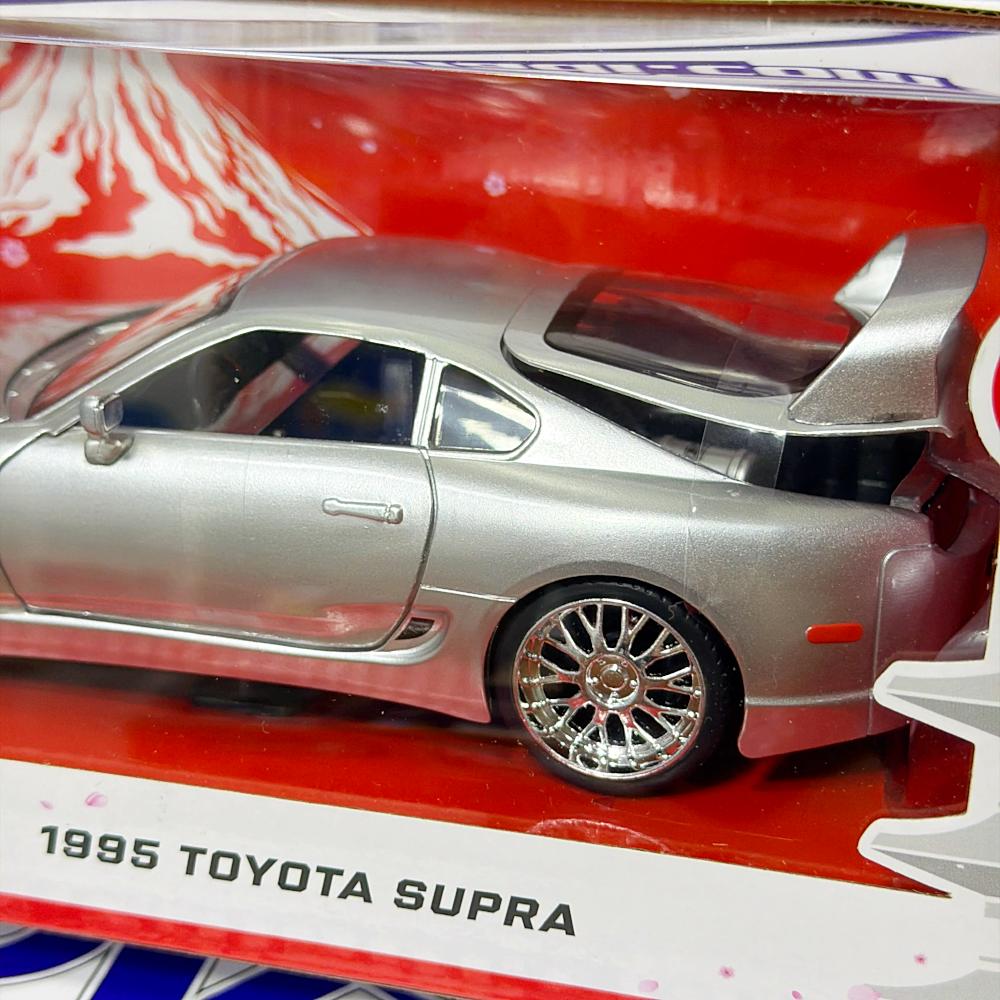 37492 TOYOTA SUPRA 1995 1/24