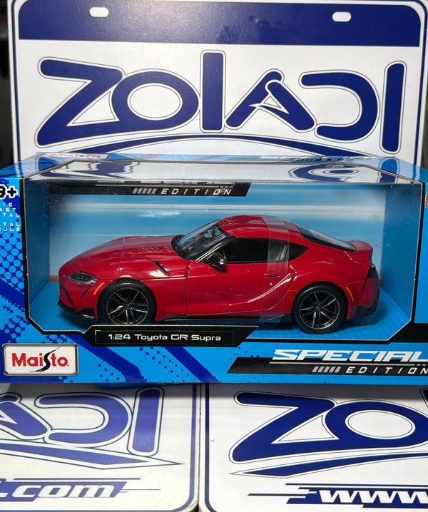 32917 TOYOTA GR SUPRA 1/24 MAISTO