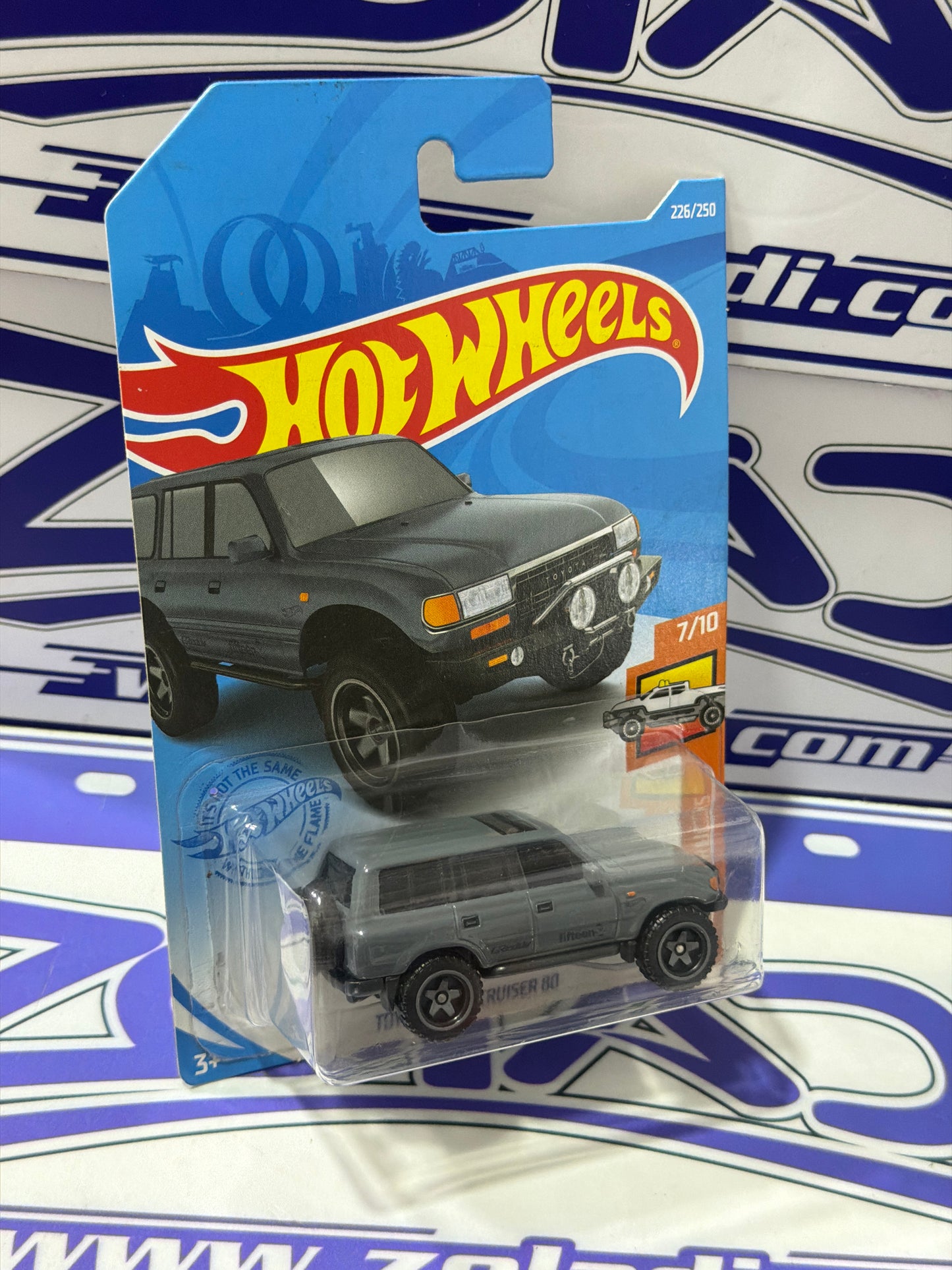 GRX22 TOYOTA LAND CRUISER 80