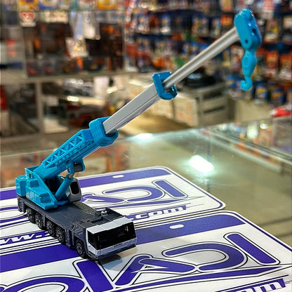 KOBELCO ALL TERRAIN CRANE KMG5220 Takara Tomy