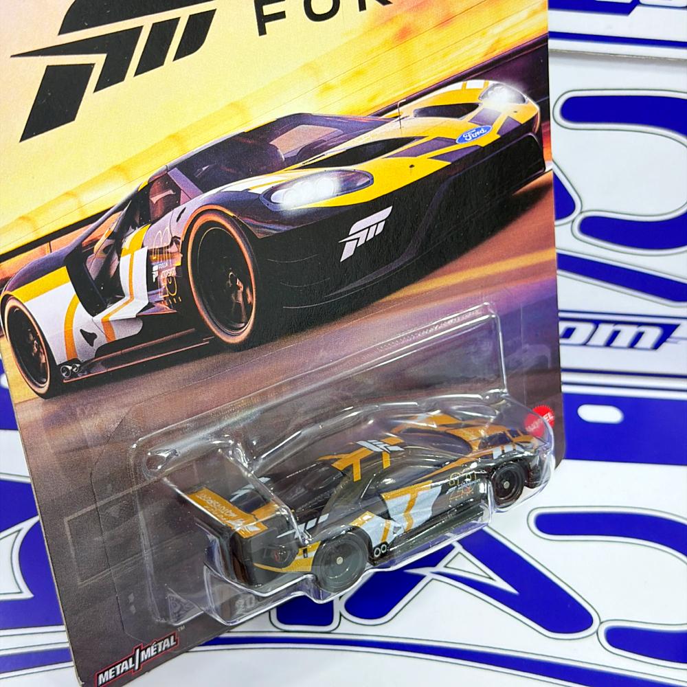 JBL67 2016 FORD GT RACE COURSE