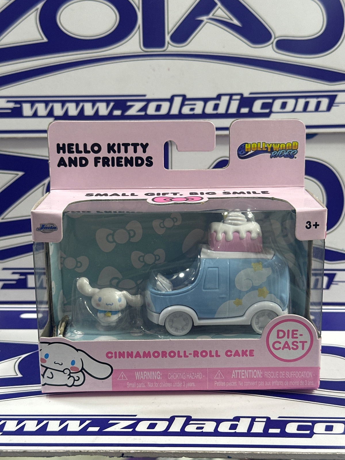 HELLO KITTY CAR DISEÑOS ALEATORIOS