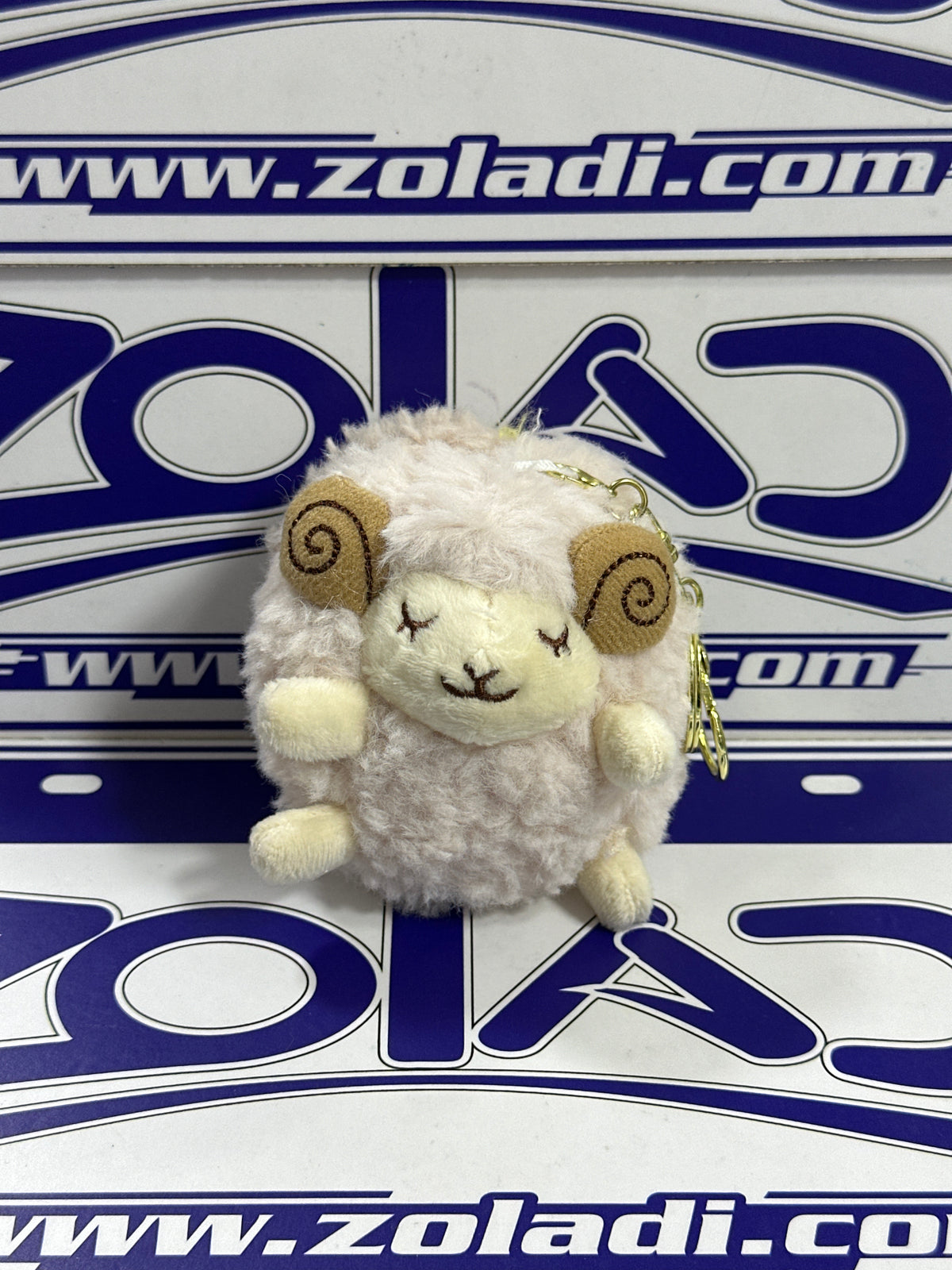 LLAVEROS DE PELUCHE DE CORDERITOS CUTE ALEATORIOS