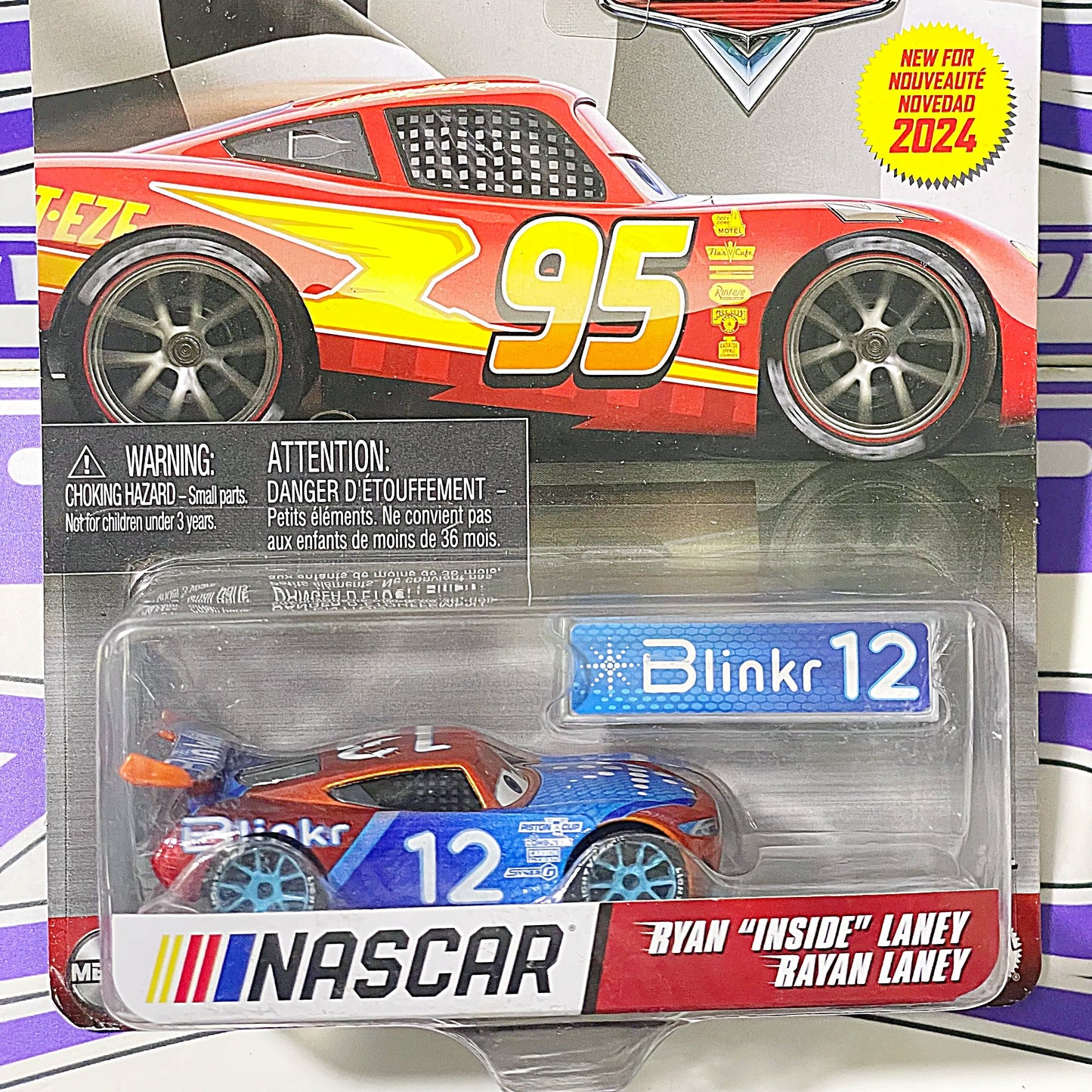HXW38 RYAN INSIDE LANEY