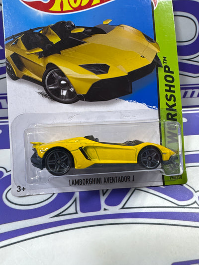 BFD70 LAMBORGHINI AVENTADOR J