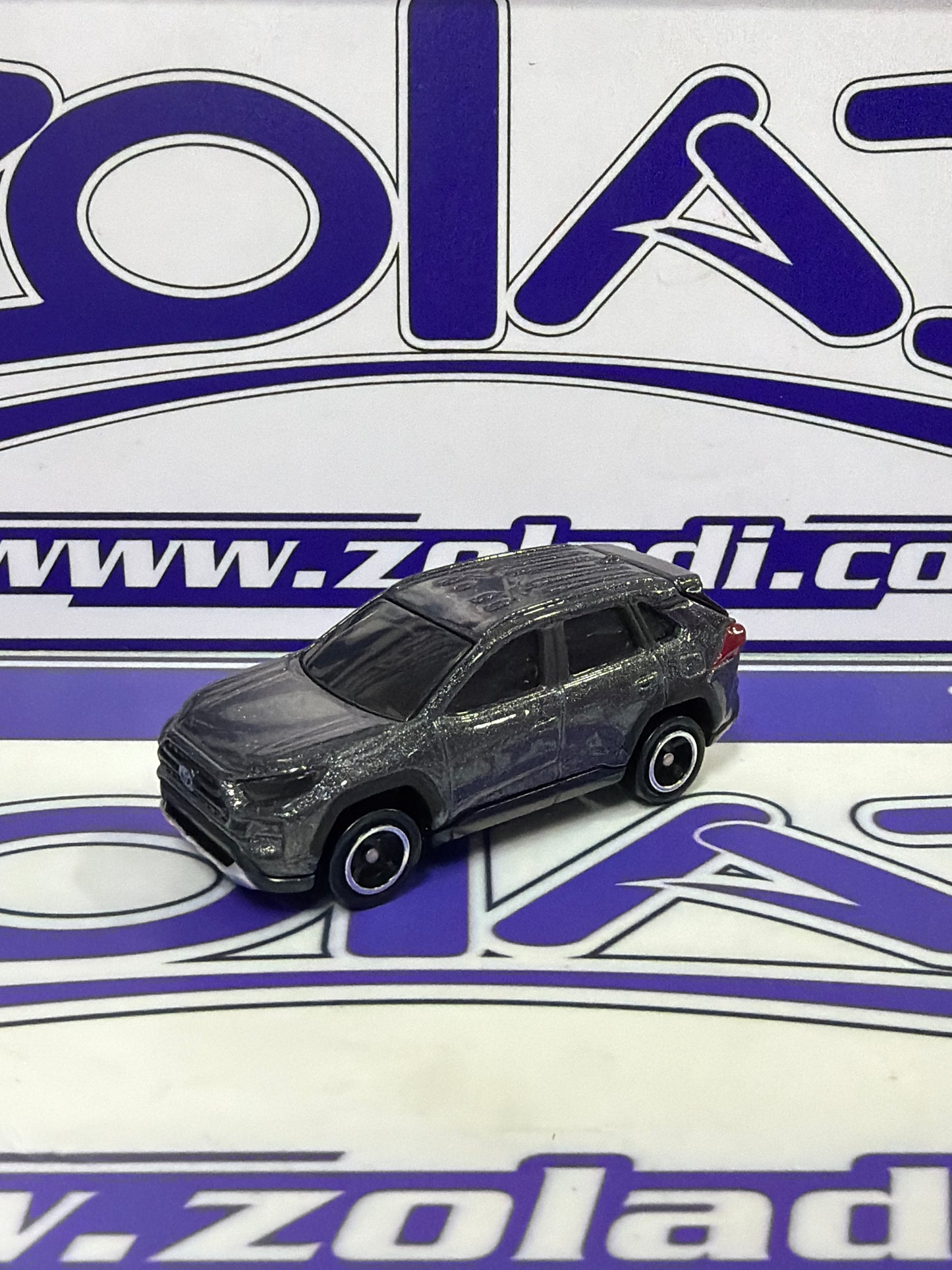20 TOYOTA RAV4 TAKARA TOMY