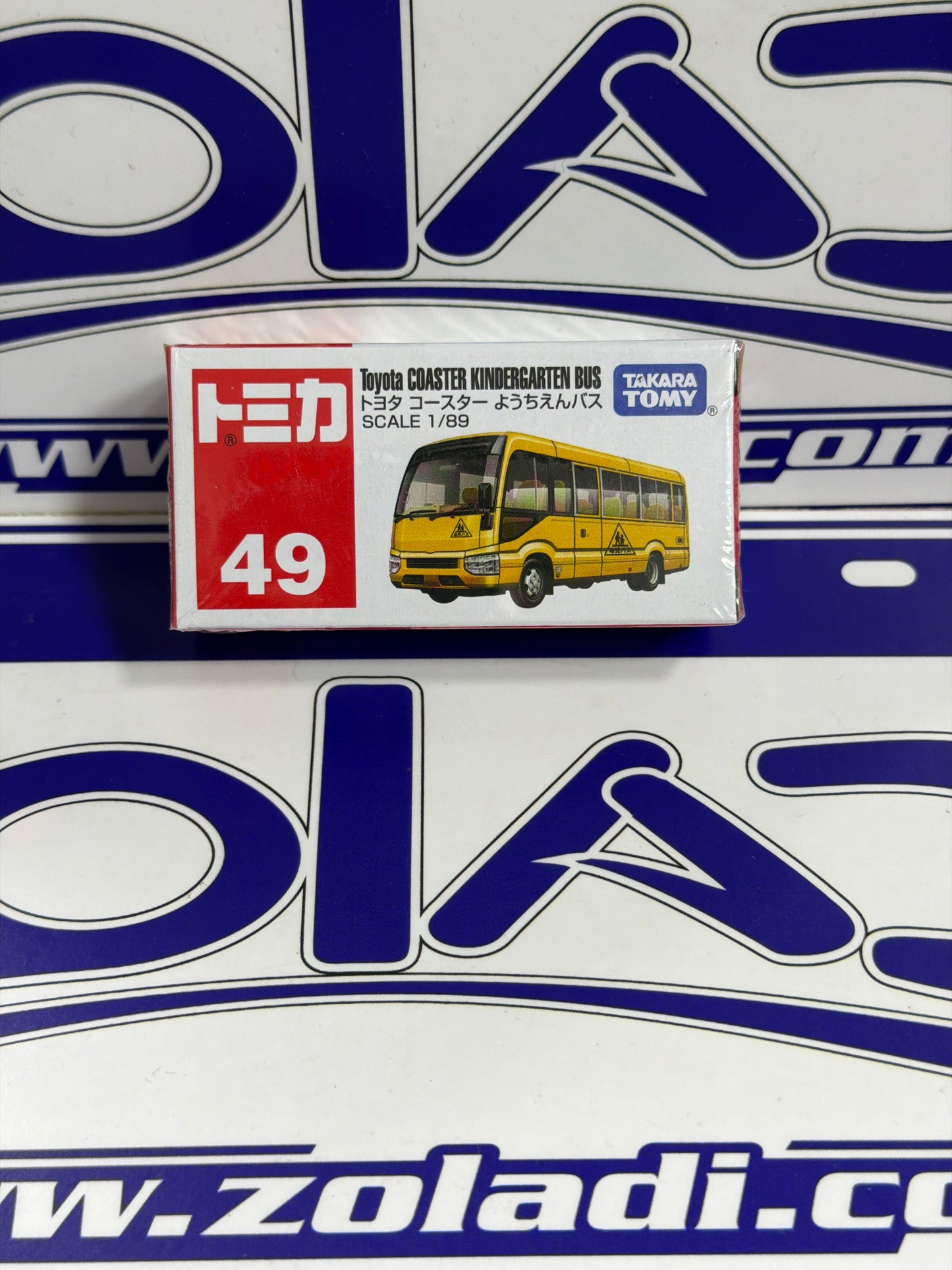 49 TOYOTA COASTER BUS TAKARA TOMY
