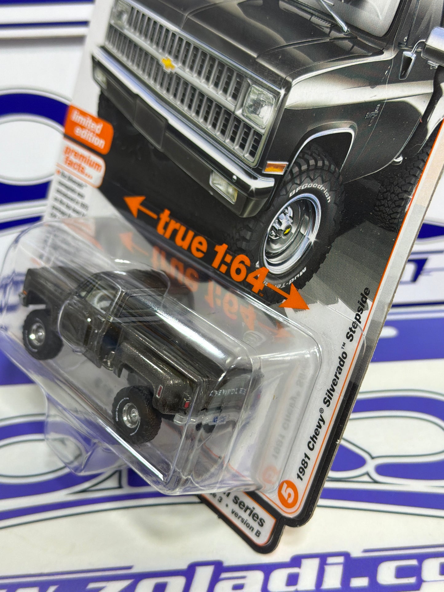 AW64452 CHEVY SILVERADO STEPSIDE