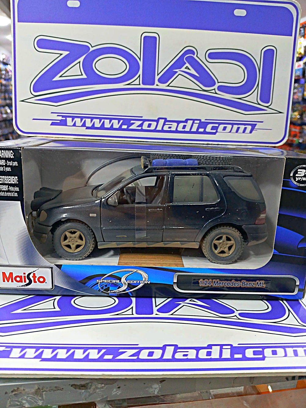 MERCEDES-BENZ ML 1/24