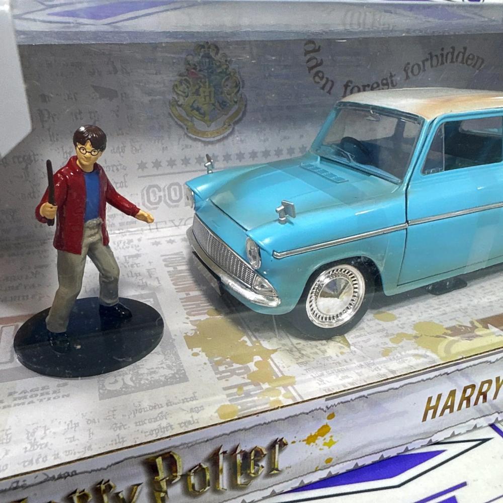 31127 HARRY POTTER Y FORD ANGLIA JADA 1/24