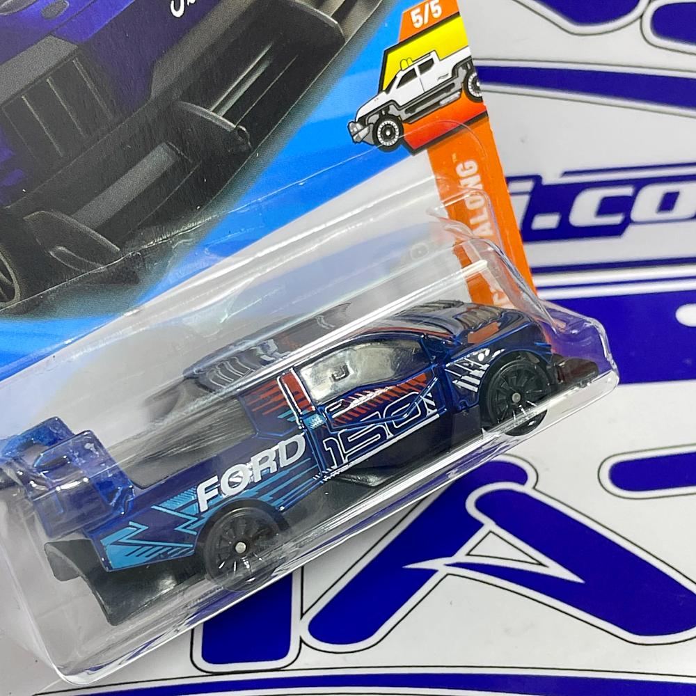 JJH52 FORD F 150 LIGHTNING SUPERTRUCK