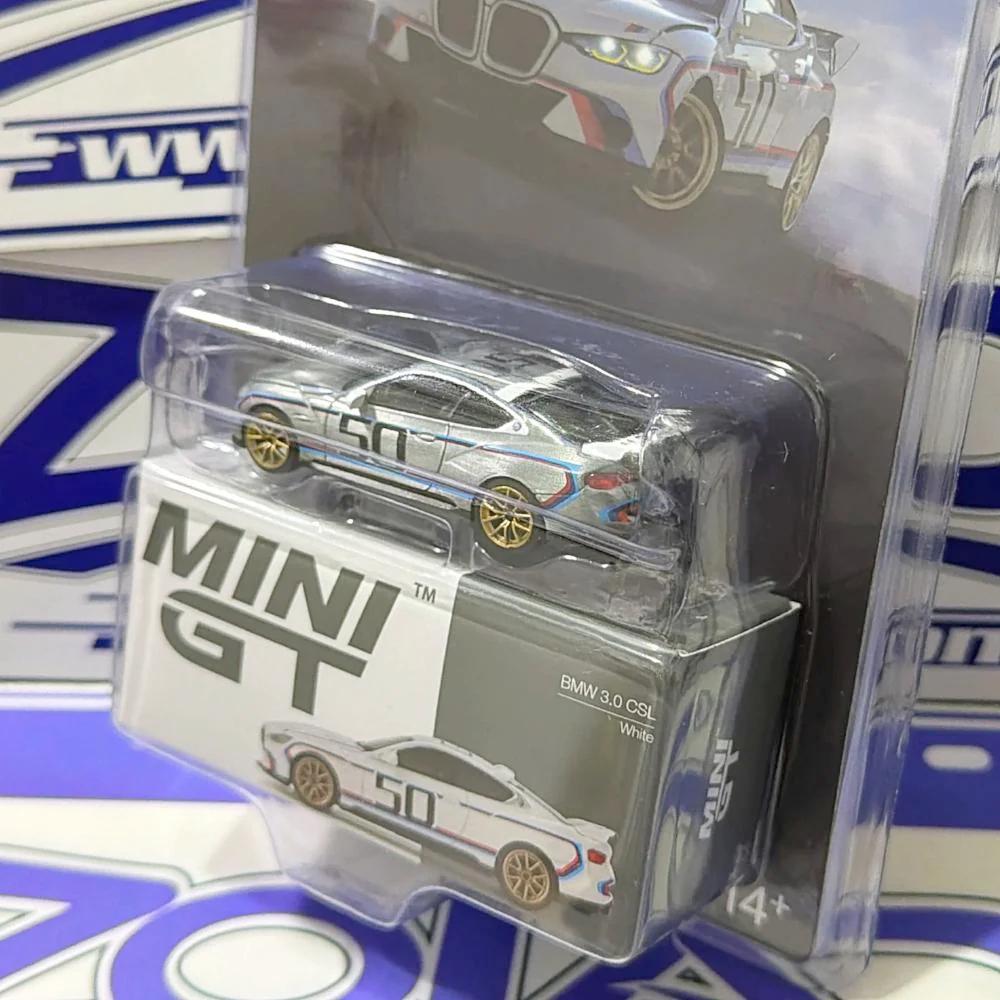 863 BMW 3.0 CSL WHITE CHASE